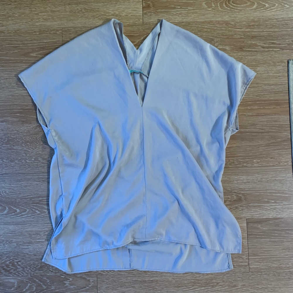 Karlie Silver satin like blouse